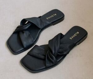 Alohas Nomad Black Leather Knot Slide Sandals